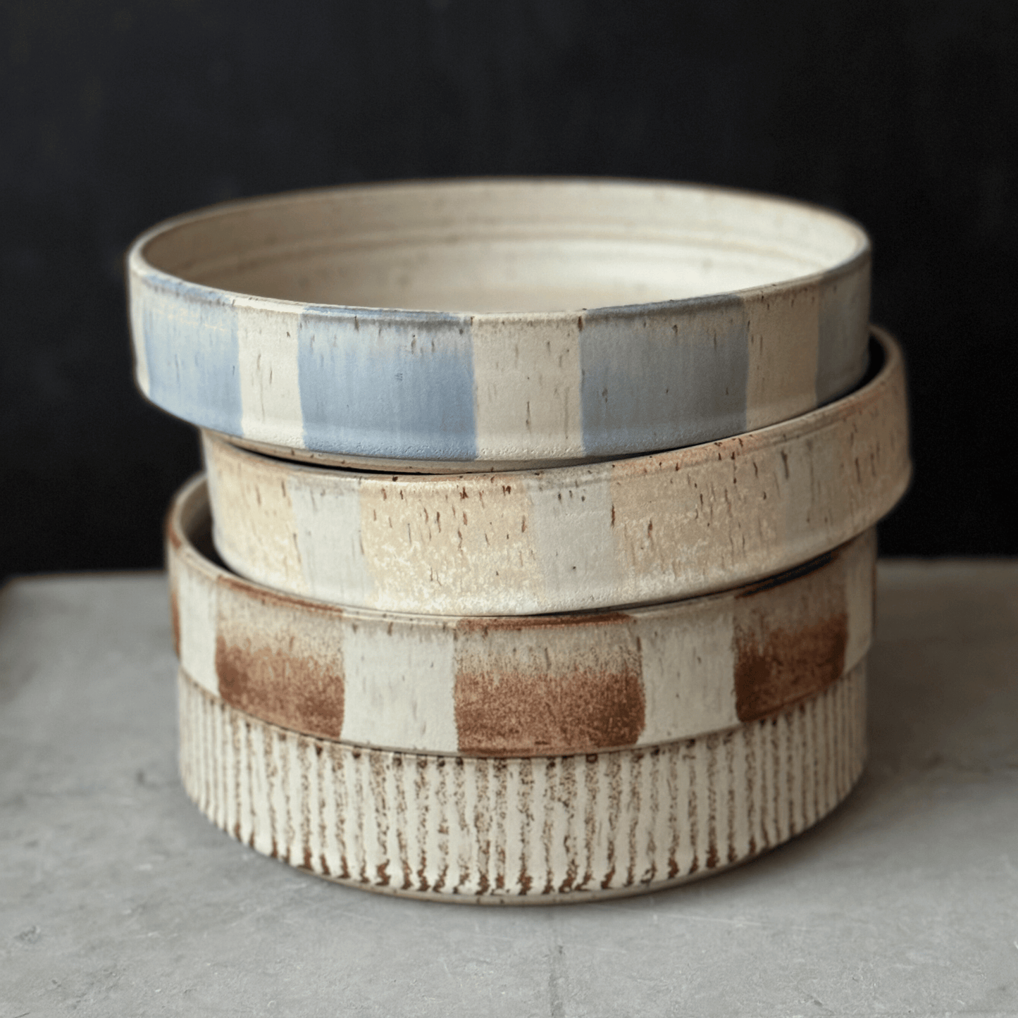 Fat med rand 18cm