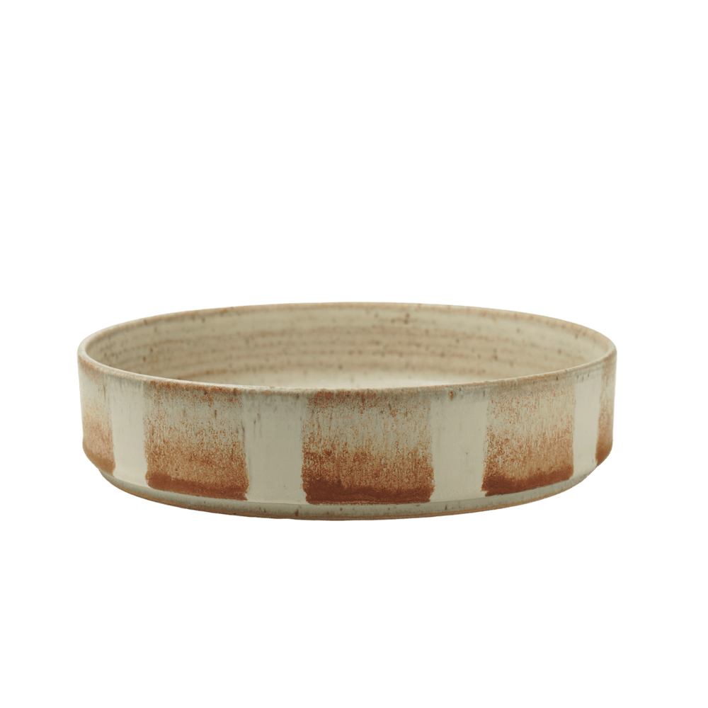 
                      
                        Fat med rand 18cm
                      
                    