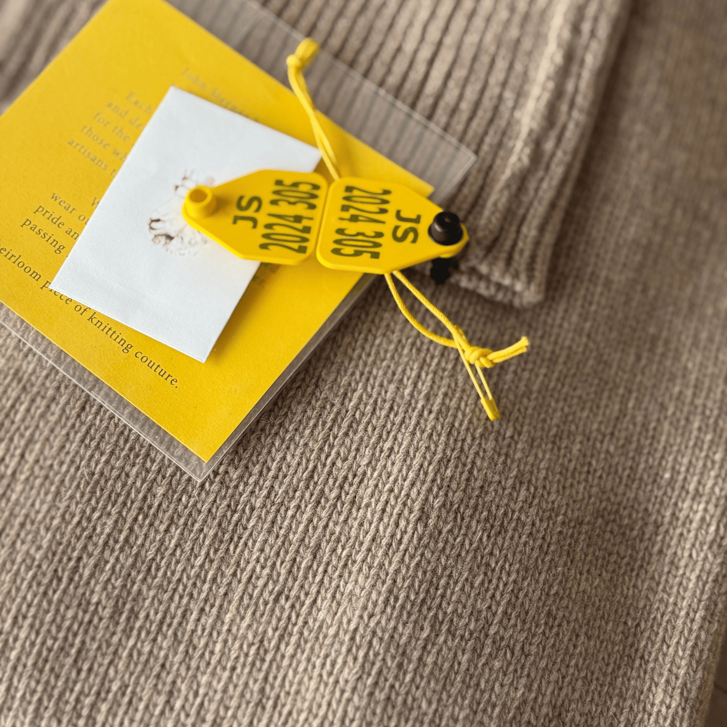 Fint stickad ulltröja av Alexander Stutterheim