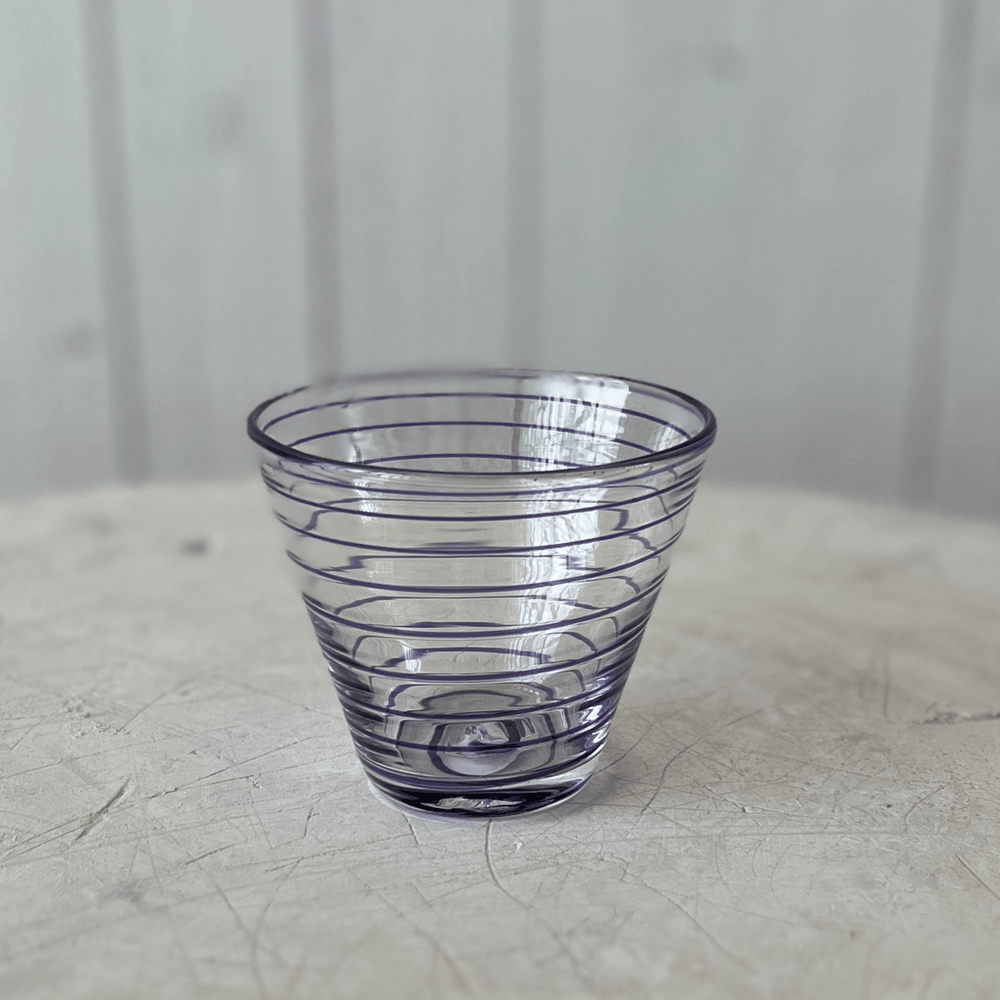 Glas litet rand lila