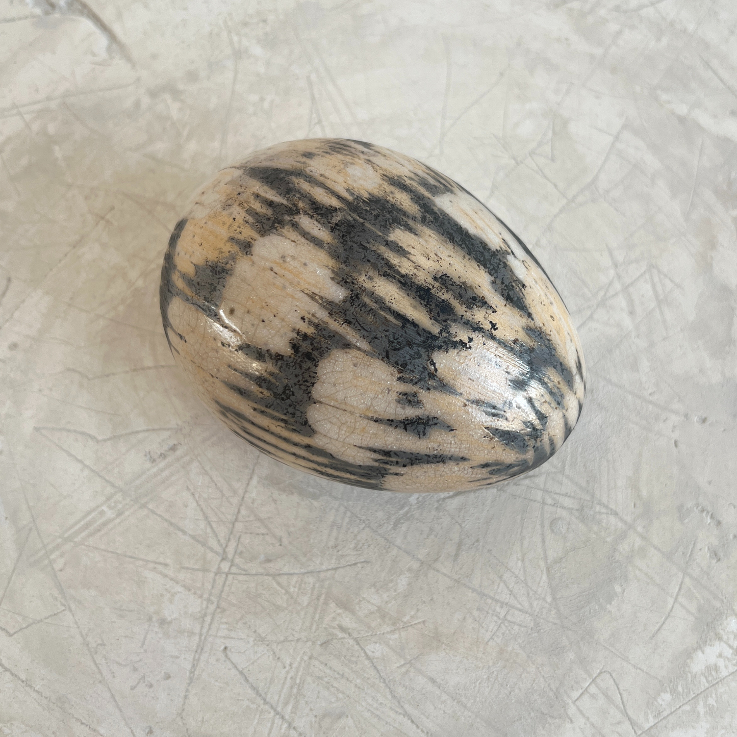 
                  
                    Raku egg mini
                  
                